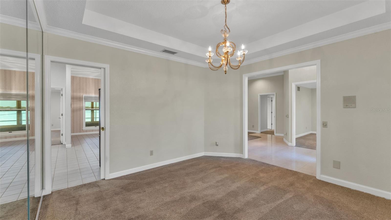 Image 17 of 72 For 122 Juliana Way