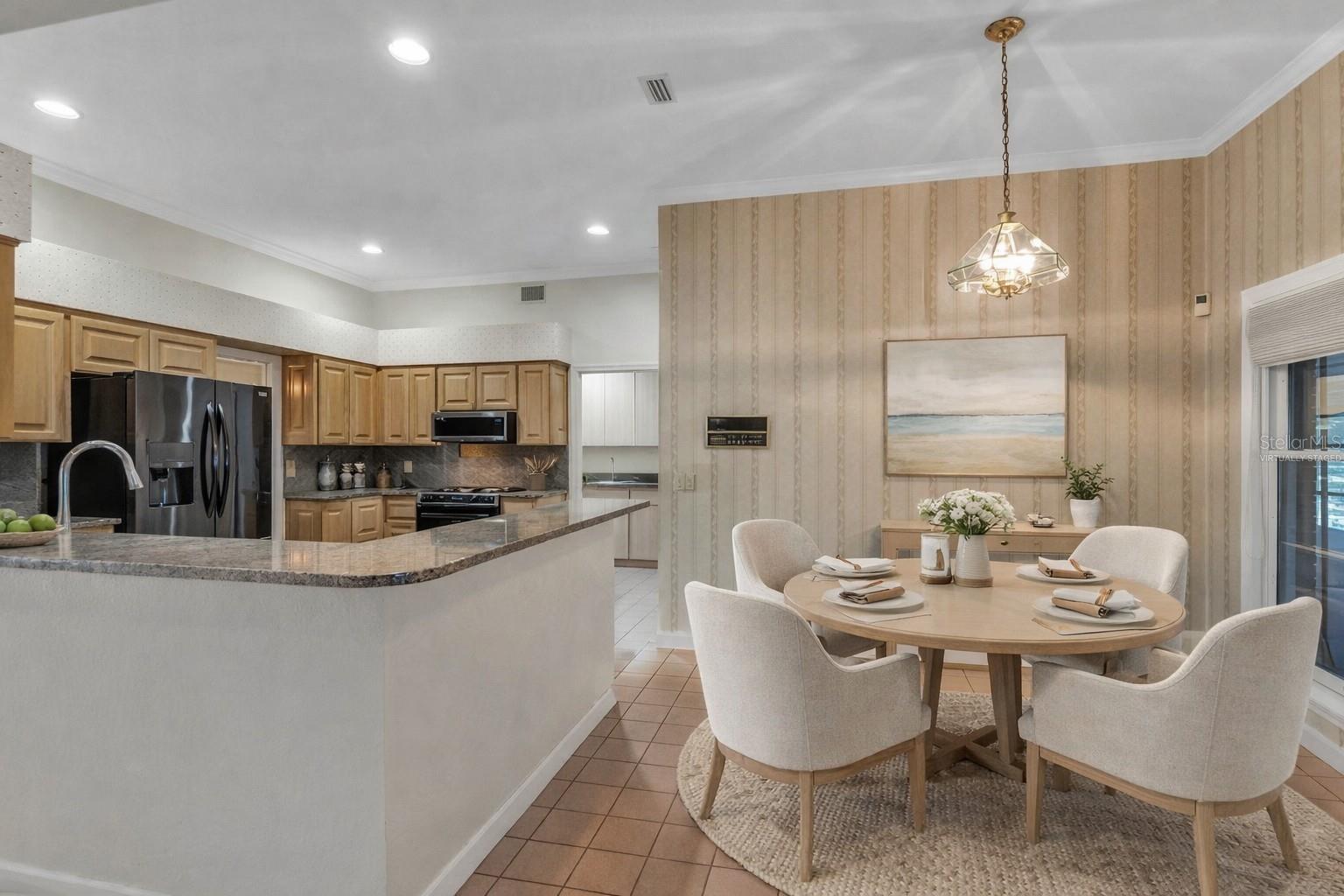 Image 25 of 72 For 122 Juliana Way