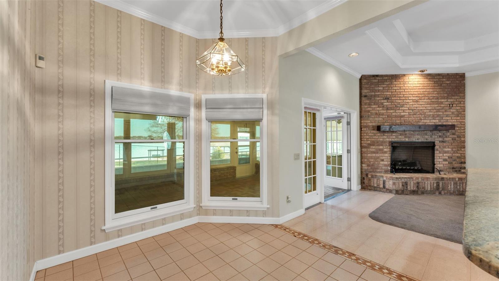 Image 27 of 72 For 122 Juliana Way