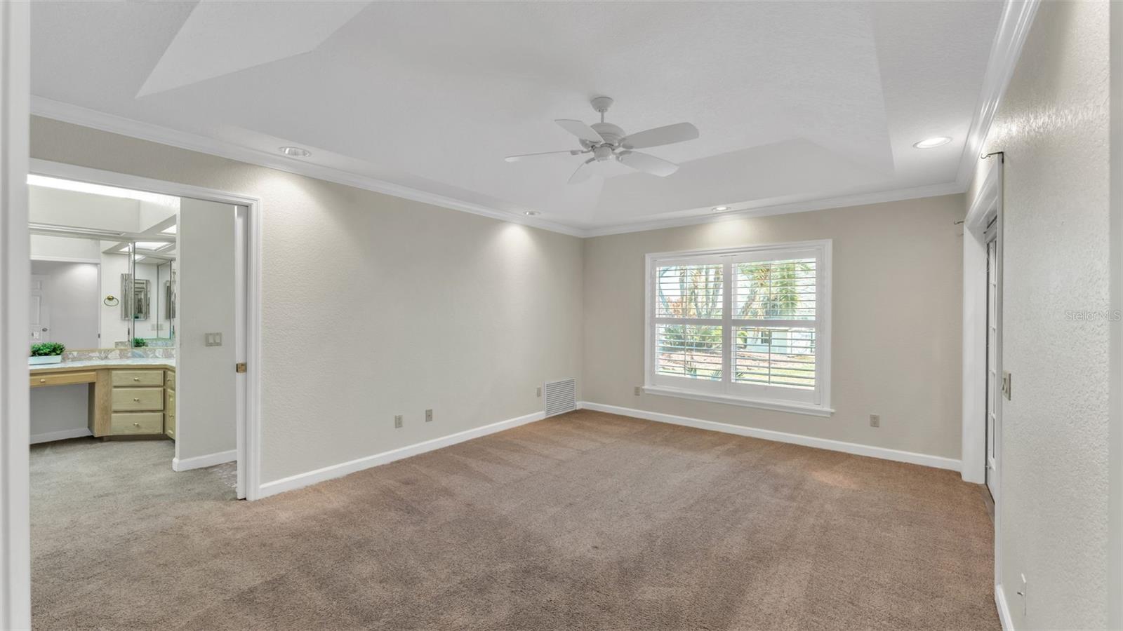 Image 35 of 72 For 122 Juliana Way