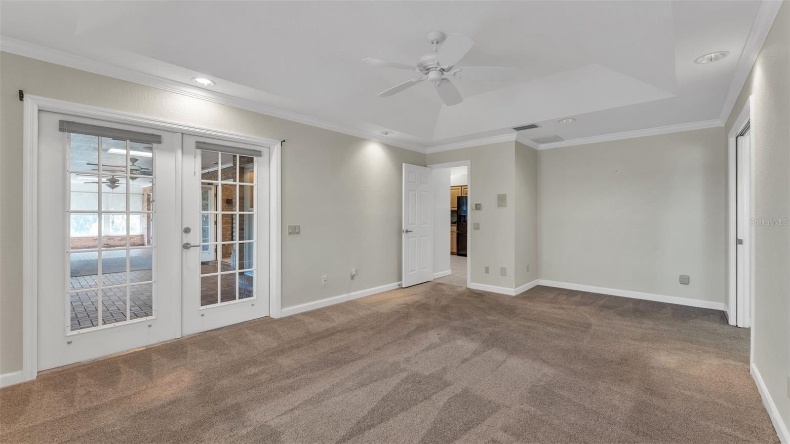 Image 38 of 72 For 122 Juliana Way