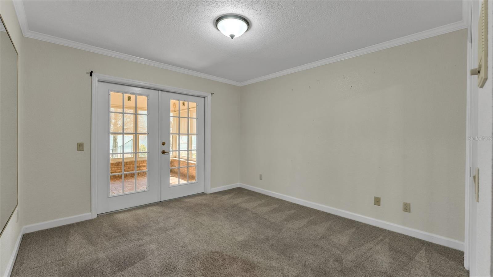 Image 47 of 72 For 122 Juliana Way