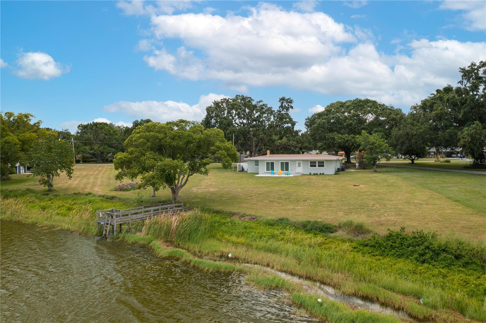 Image 9 of 27 For 21 Lake Avenue