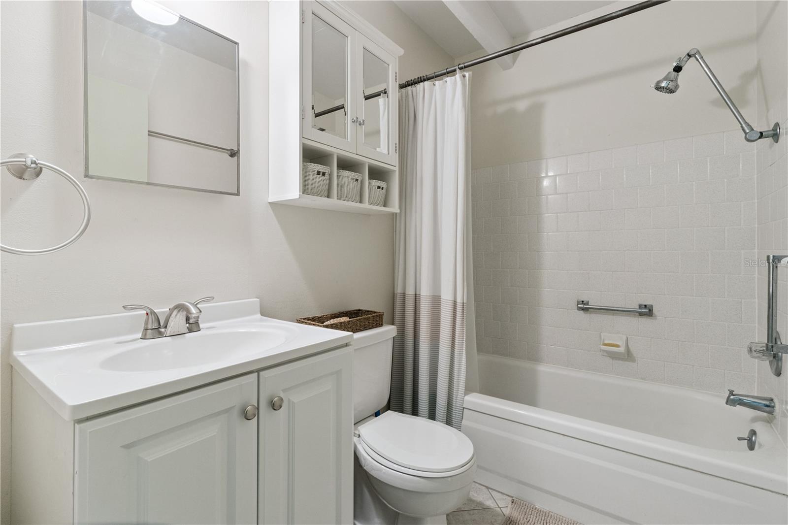 Image 15 of 57 For 1703 Club Circle