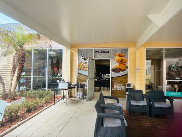 Image 24 of 57 For 1703 Club Circle