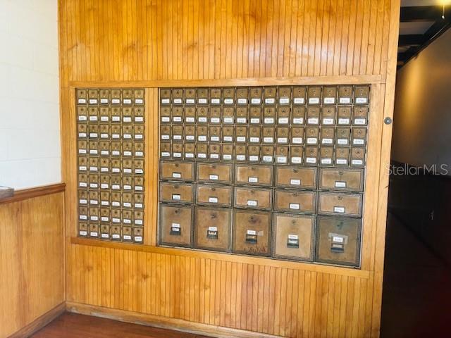 Image 29 of 57 For 1703 Club Circle