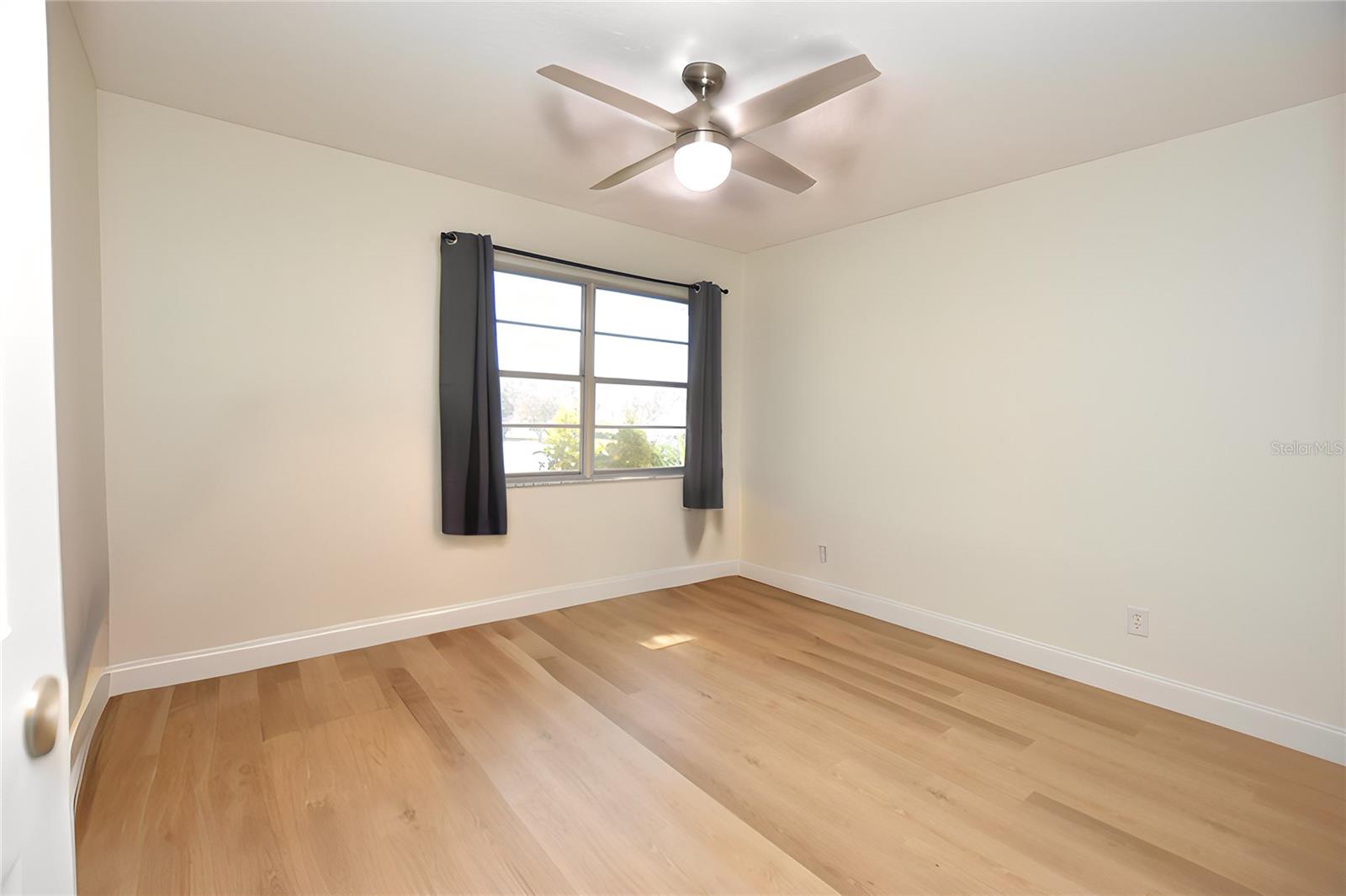 Image 11 of 36 For 2025 Sylvester Road S2