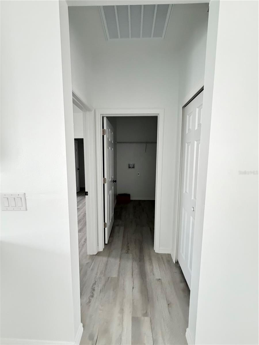 Image 16 of 21 For 1717 Blossom Circle W