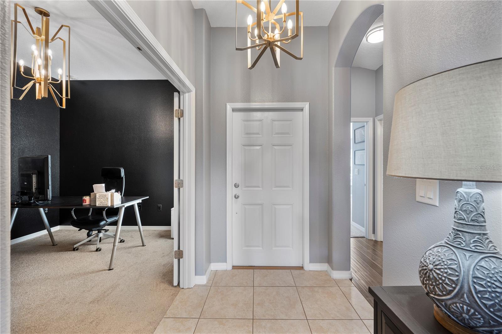 Image 12 of 51 For 2439 Hamlet Circle