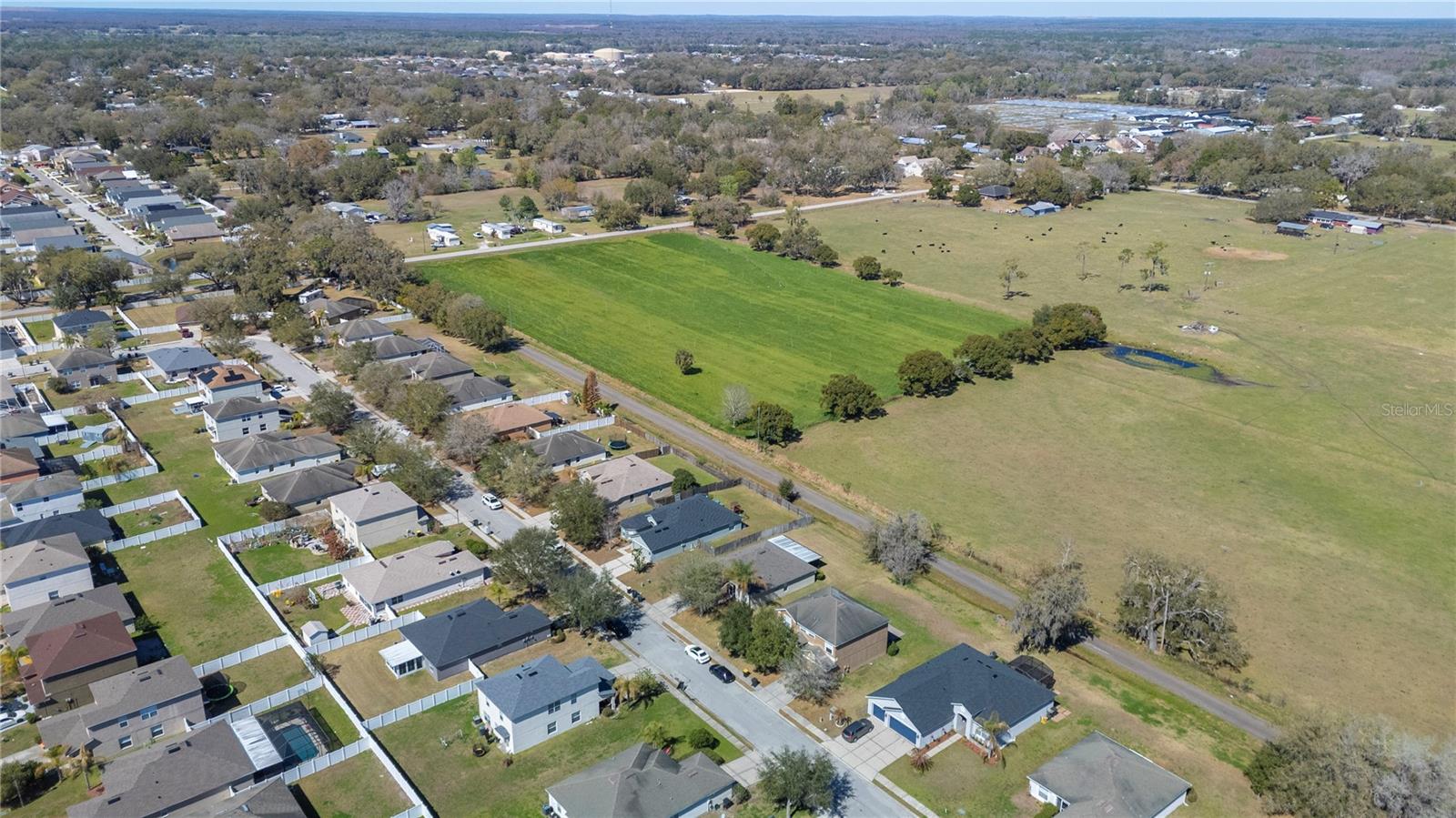 Image 45 of 51 For 2439 Hamlet Circle