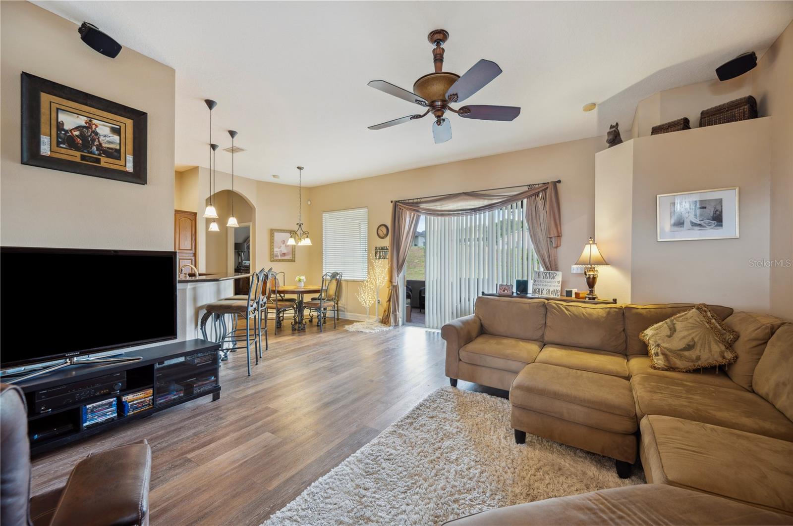 Image 11 of 32 For 6339 Alamanda Hills Drive