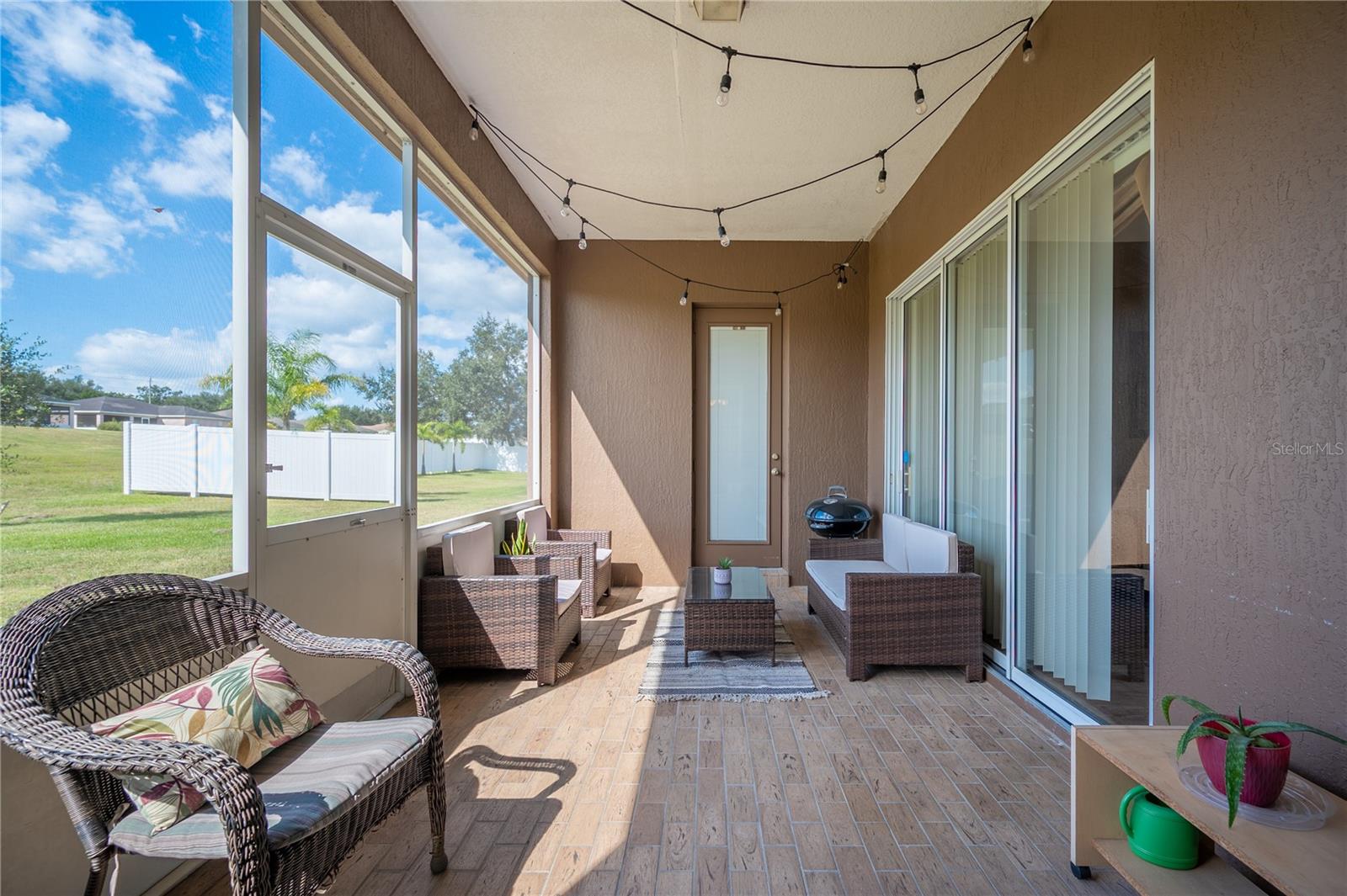 Image 22 of 32 For 6339 Alamanda Hills Drive