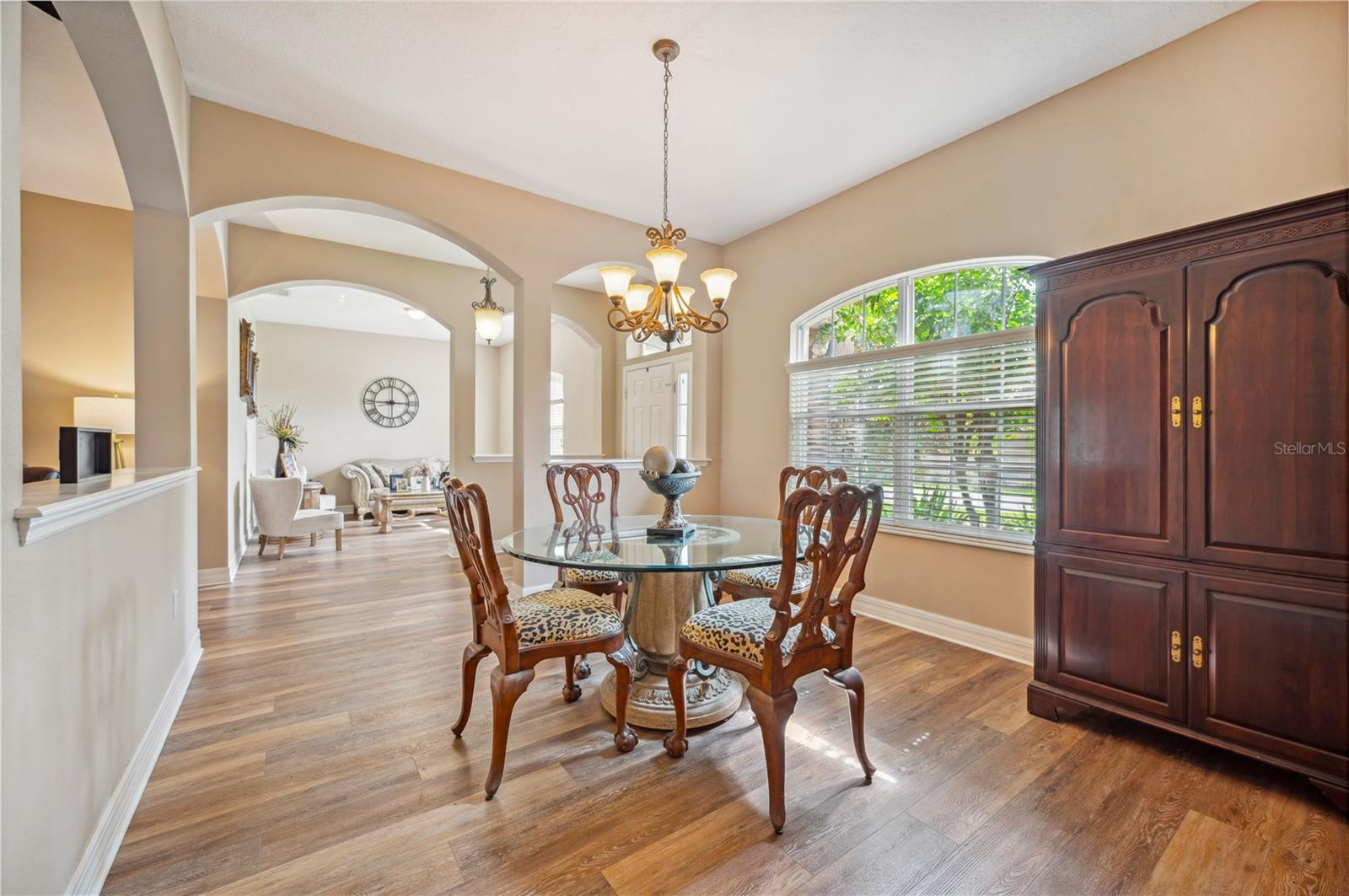 Image 7 of 32 For 6339 Alamanda Hills Drive