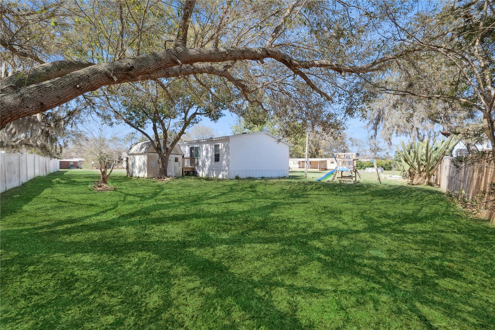 Image 24 of 33 For 151 Wild Flower Drive