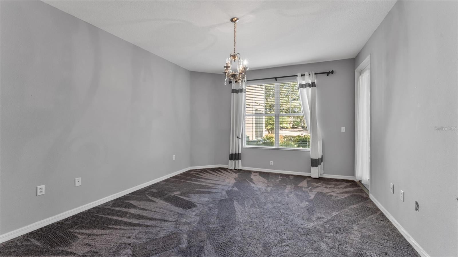 Image 17 of 48 For 3850 Serenade Lane