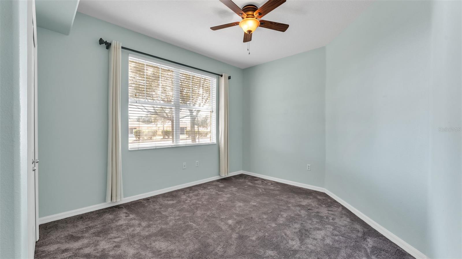 Image 28 of 48 For 3850 Serenade Lane