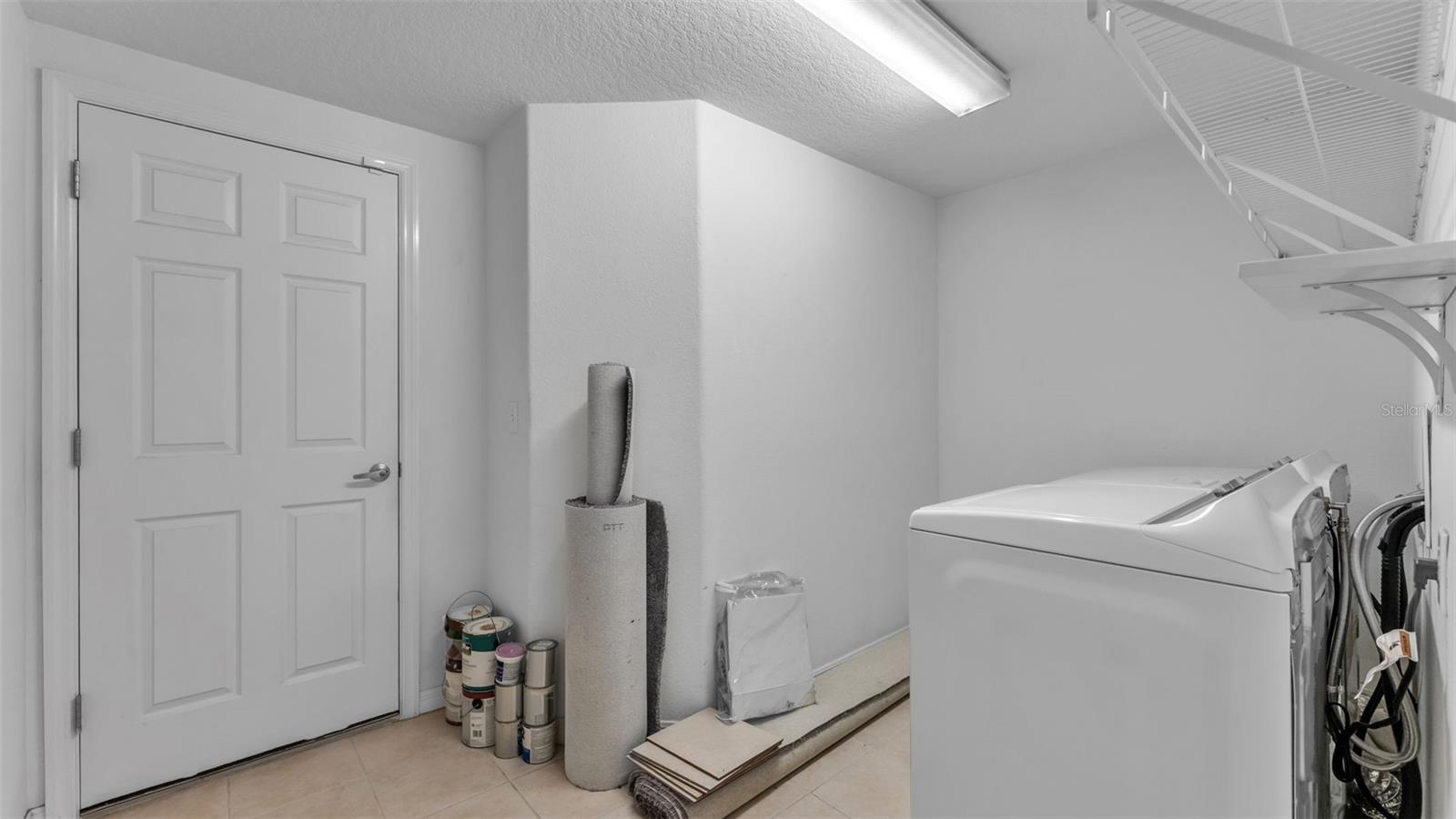 Image 32 of 48 For 3850 Serenade Lane