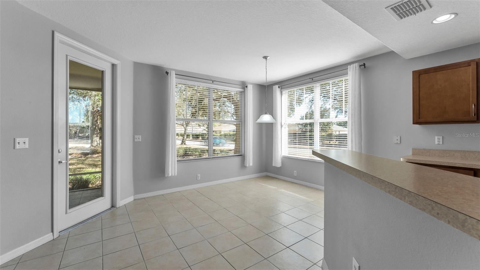 Image 8 of 48 For 3850 Serenade Lane