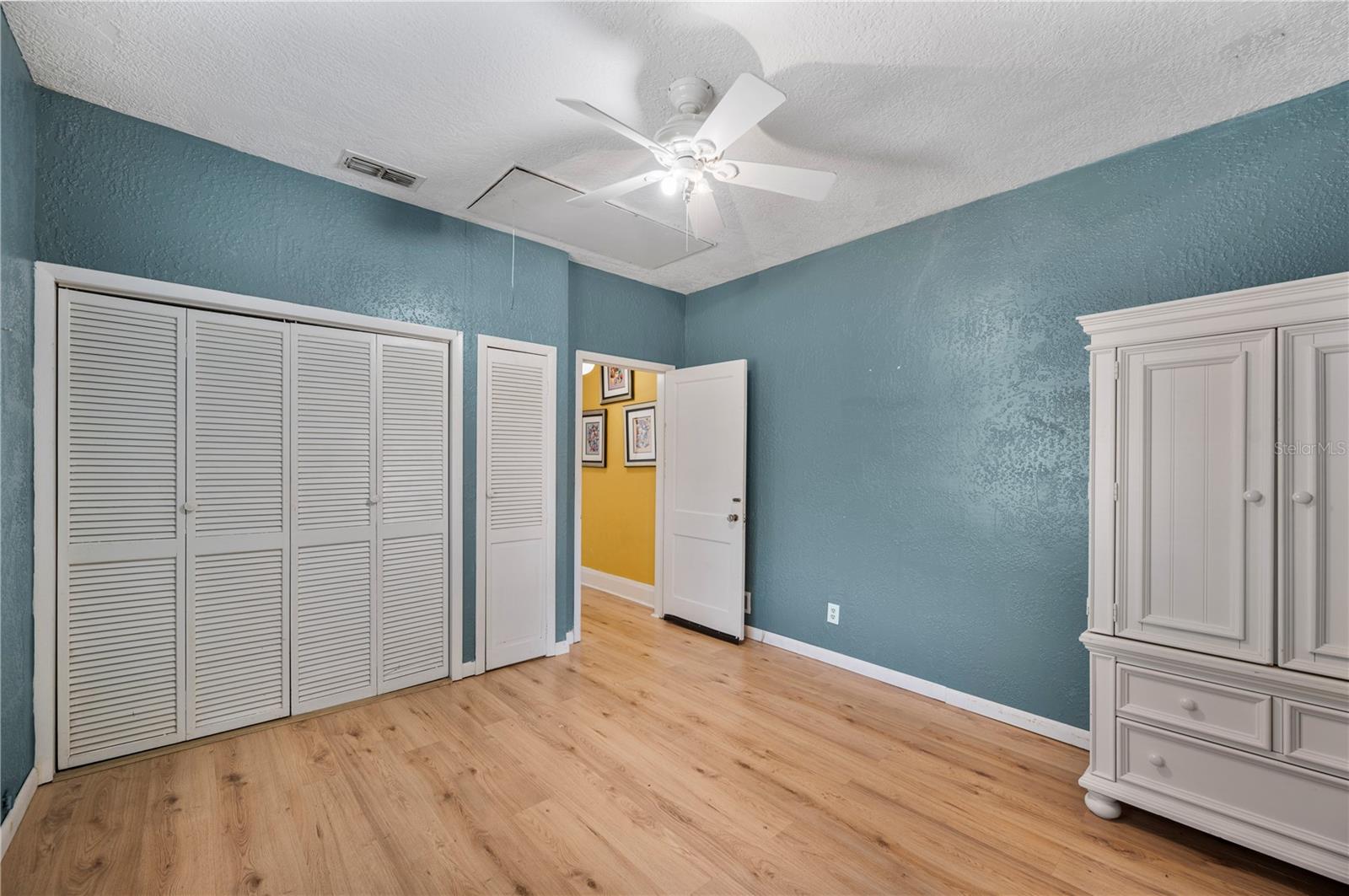 Image 11 of 22 For 219 Beacon Road