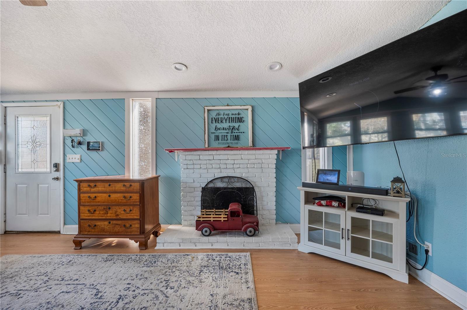 Image 6 of 22 For 219 Beacon Road