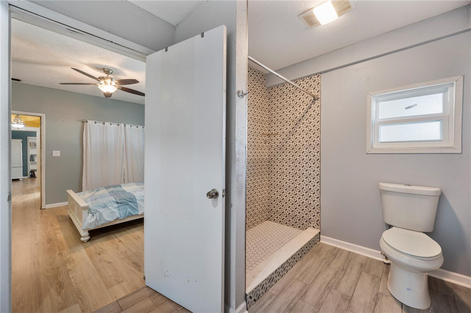 Image 9 of 22 For 219 Beacon Road