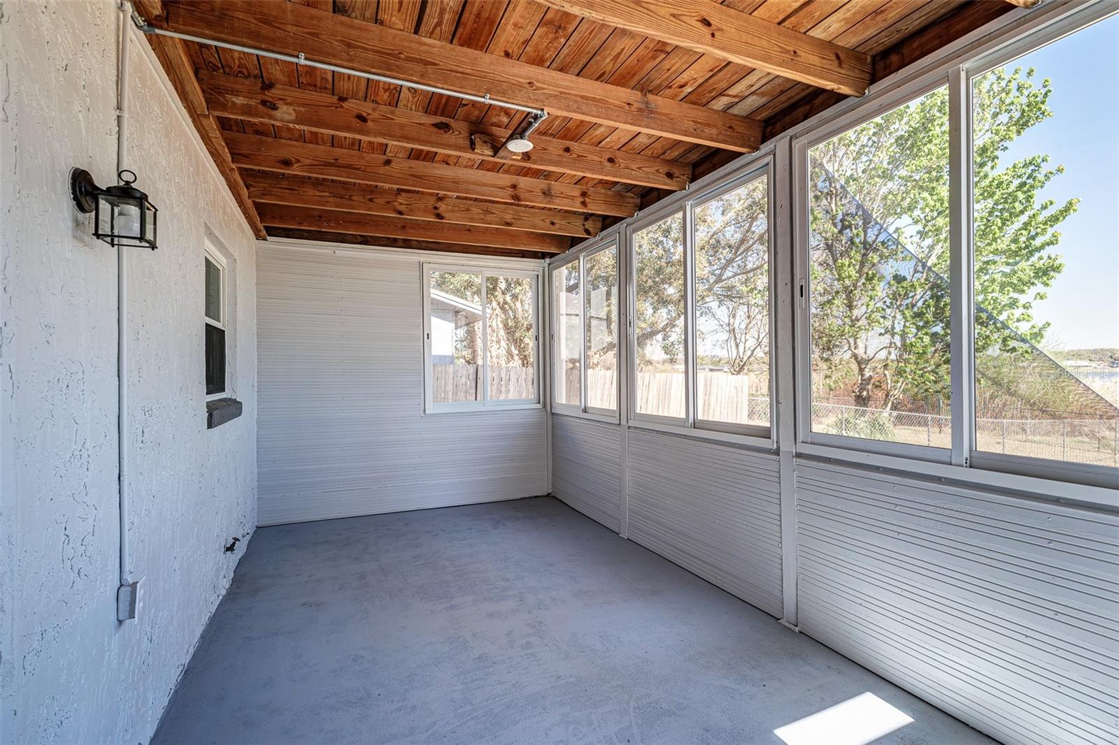 Image 24 of 30 For 265 Lake Thomas Drive