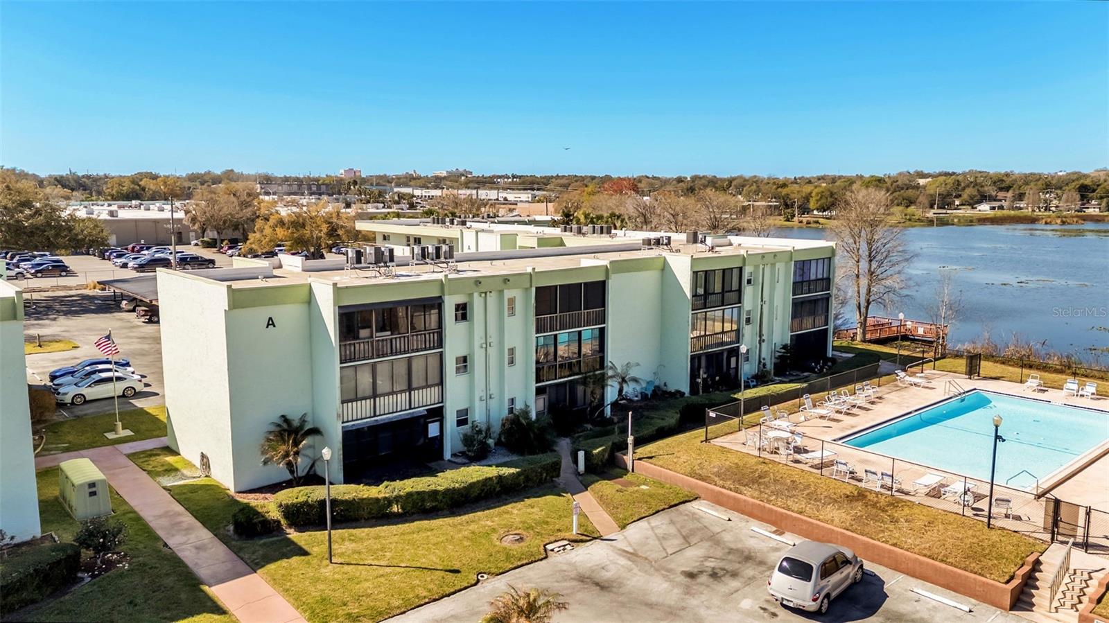 Image 34 of 40 For 1130 Lake Parker Avenue A109