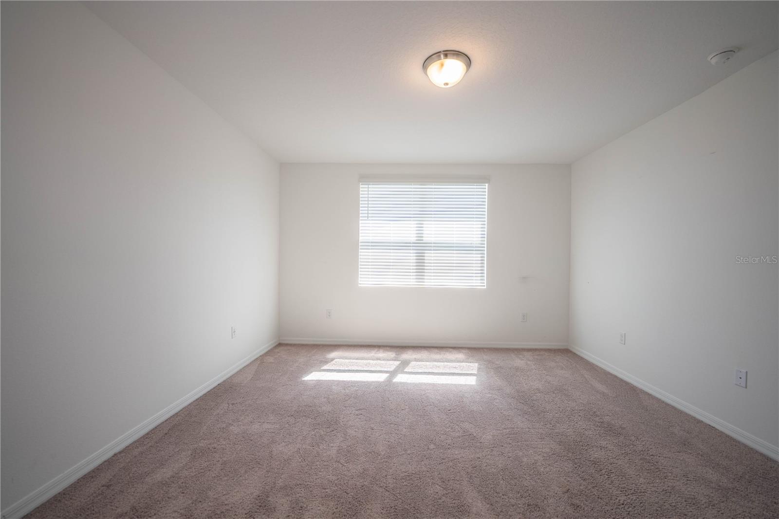 Image 26 of 63 For 1131 Foreshore Lane