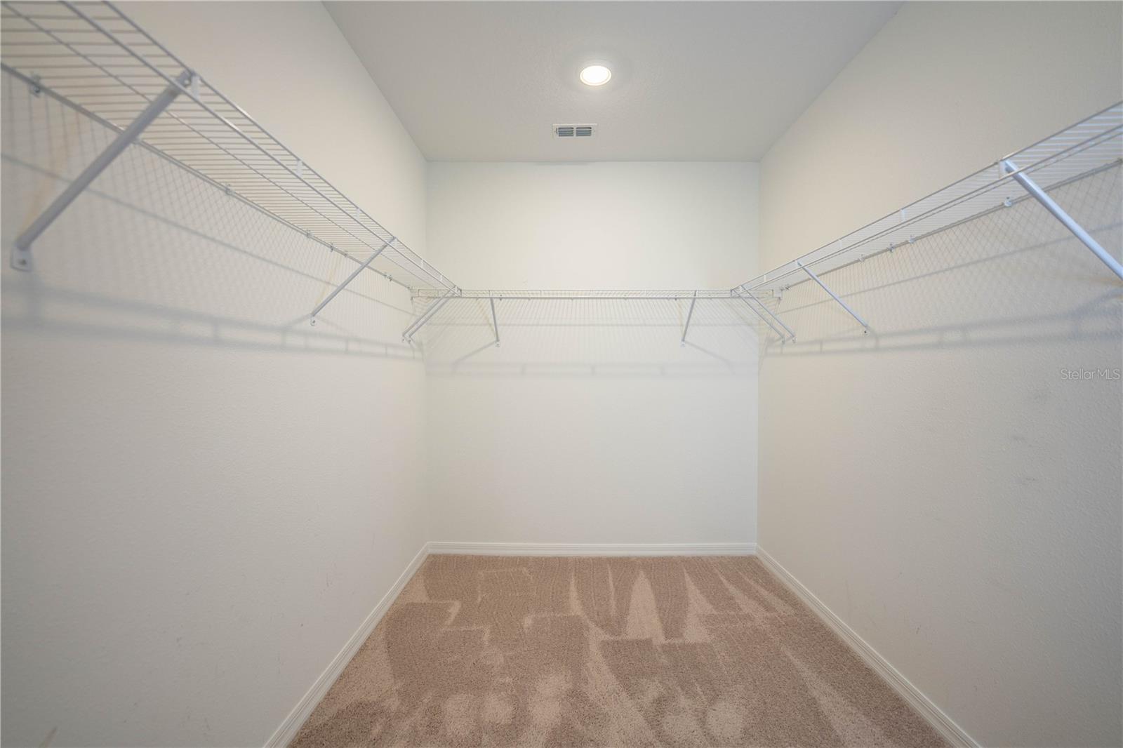 Image 31 of 63 For 1131 Foreshore Lane