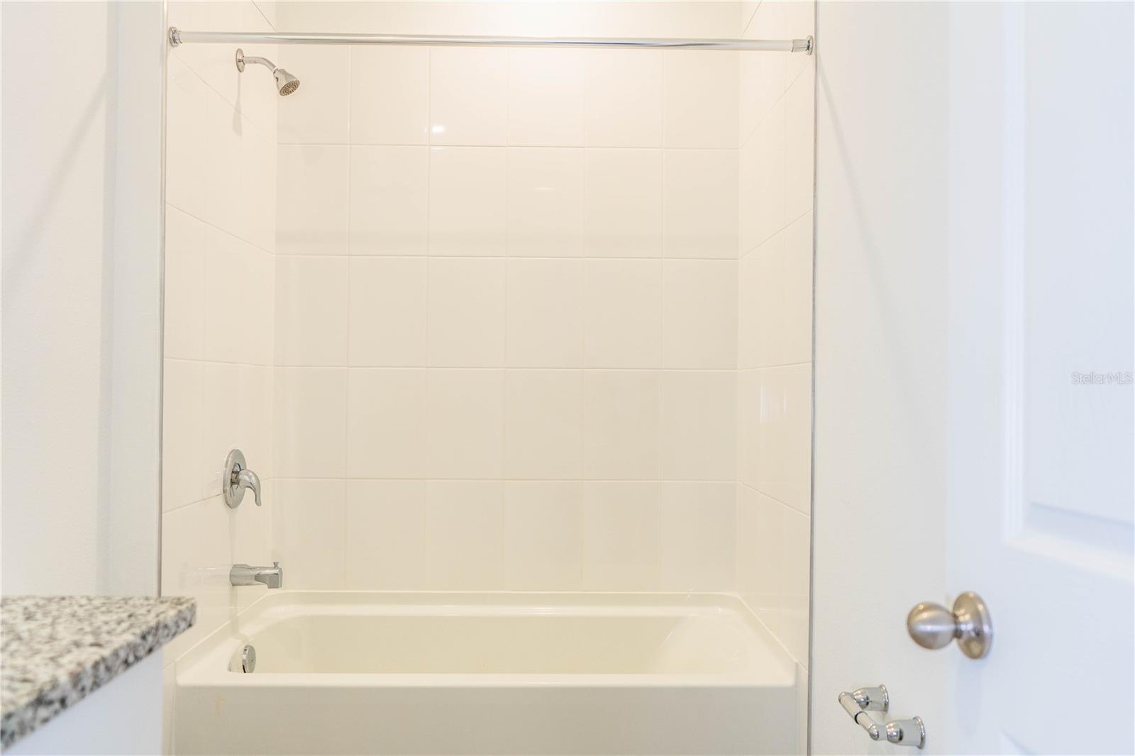 Image 37 of 63 For 1131 Foreshore Lane