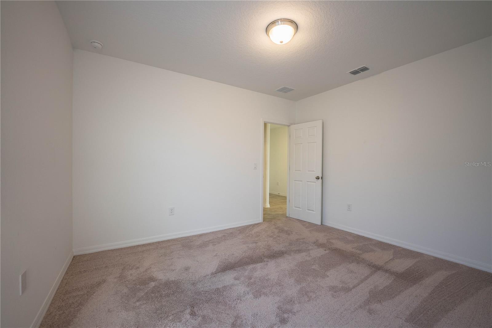 Image 39 of 63 For 1131 Foreshore Lane