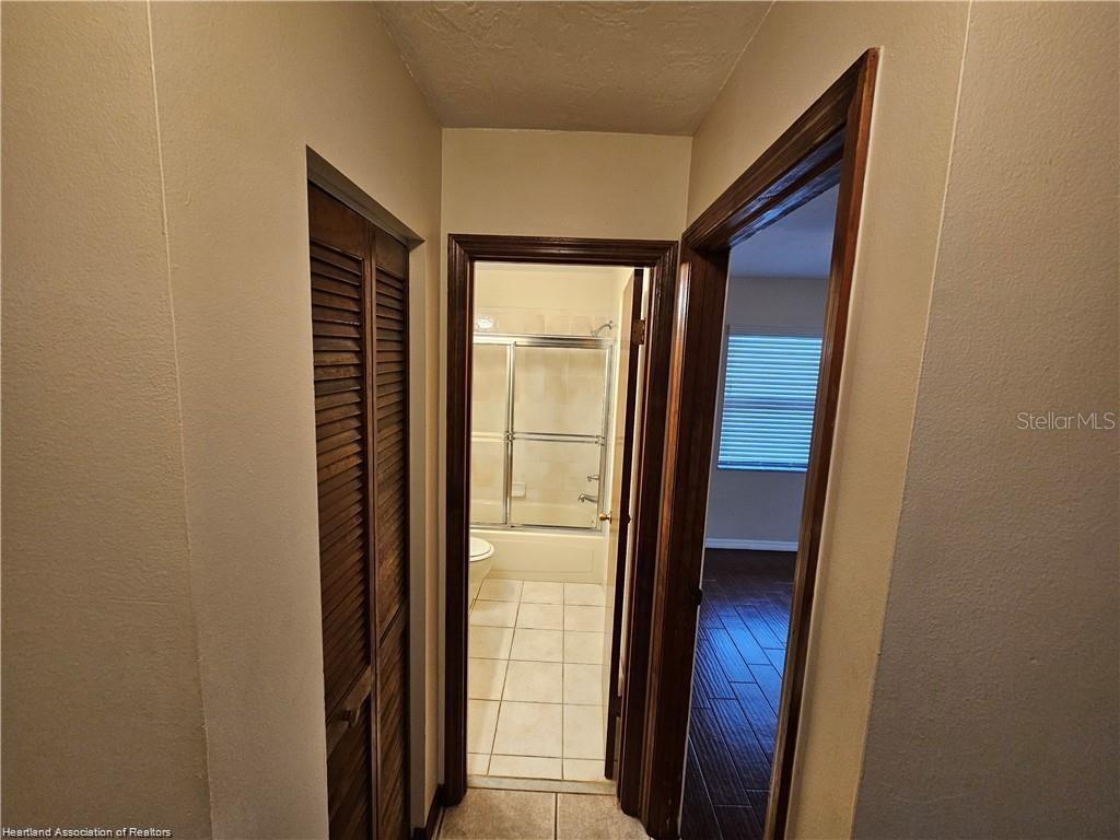 Image 18 of 30 For 511 Elgin Street