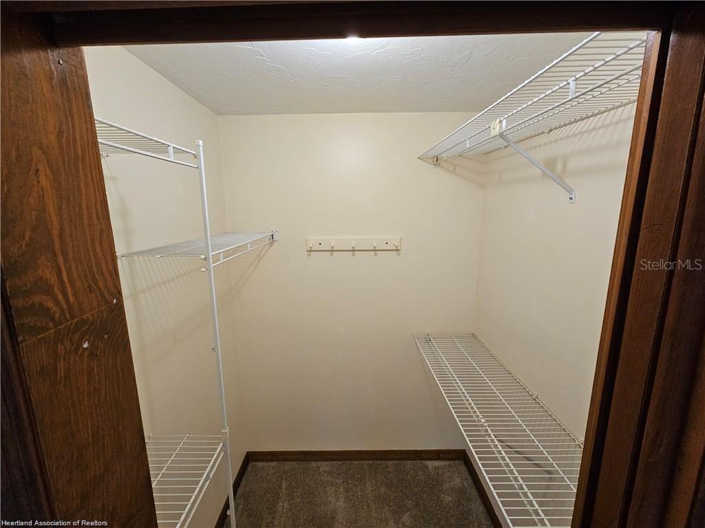 Image 19 of 30 For 511 Elgin Street