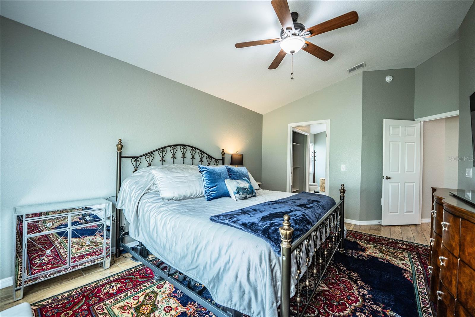 Image 25 of 48 For 7144 Remington Oaks Loop