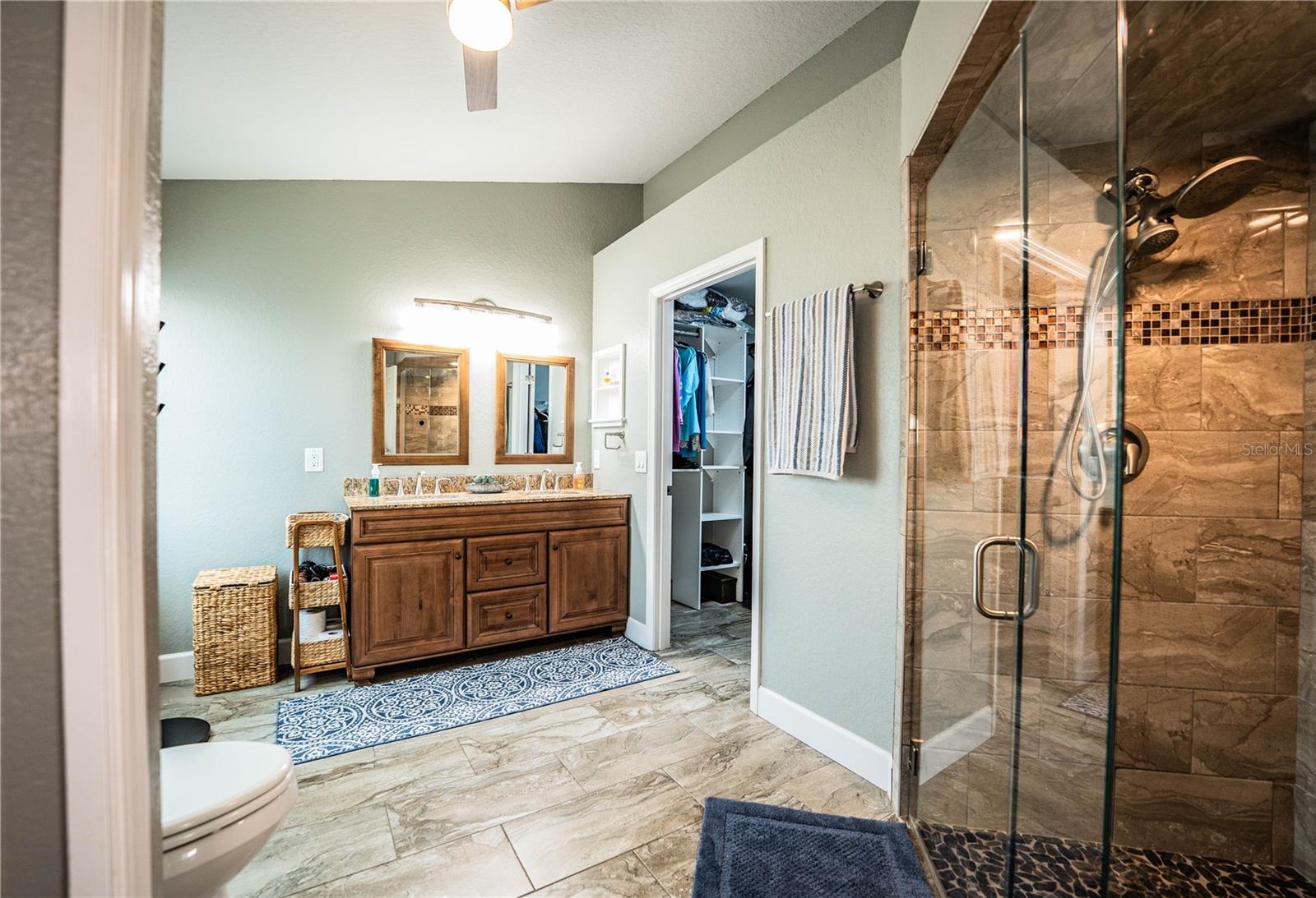 Image 28 of 48 For 7144 Remington Oaks Loop