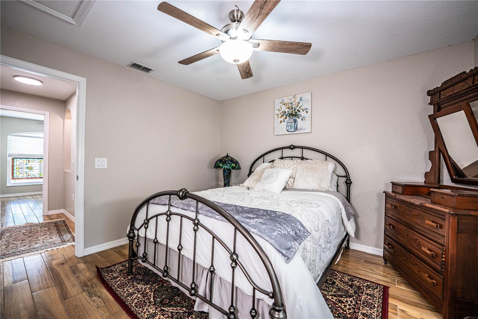 Image 32 of 48 For 7144 Remington Oaks Loop