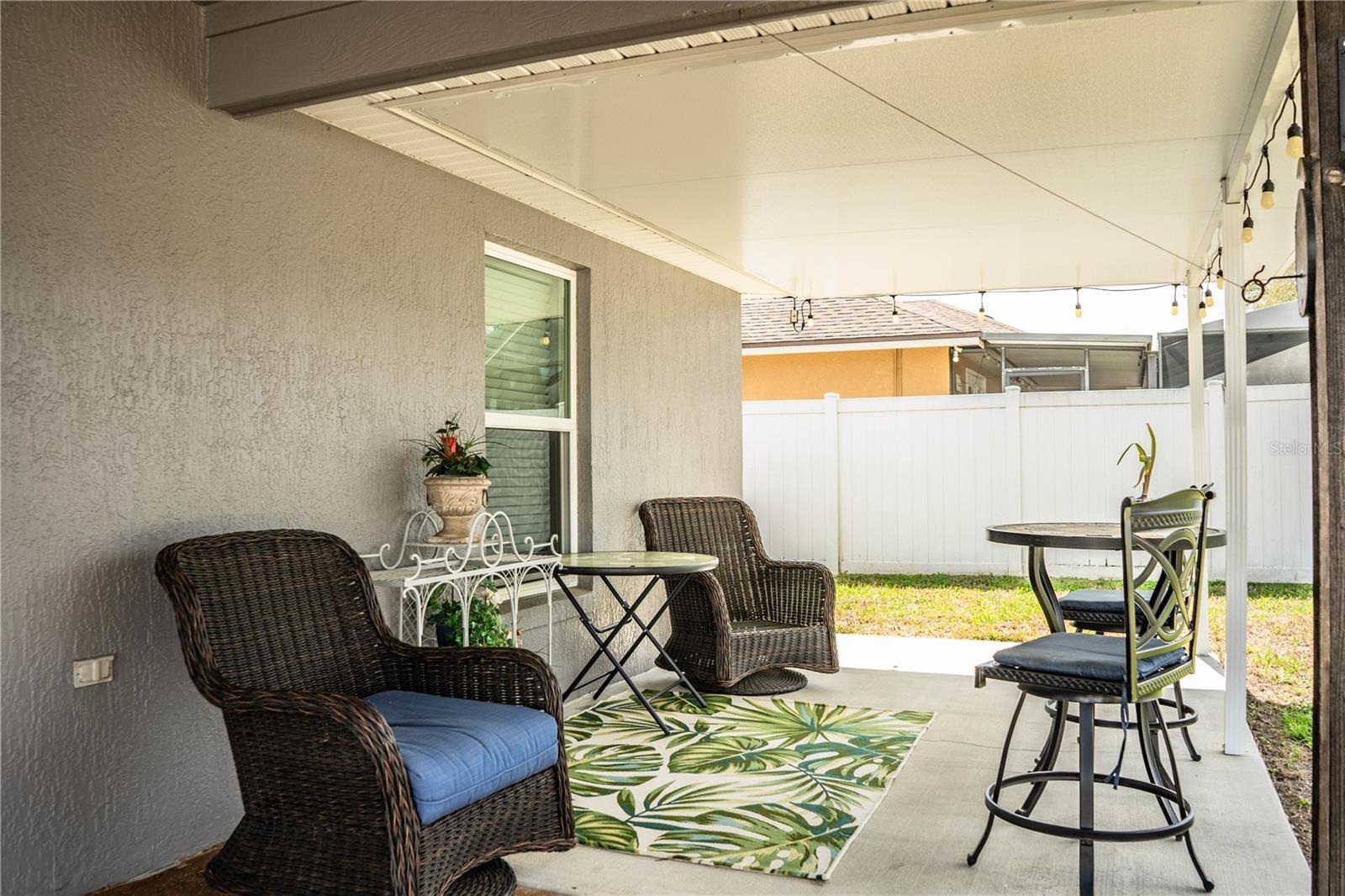 Image 40 of 48 For 7144 Remington Oaks Loop