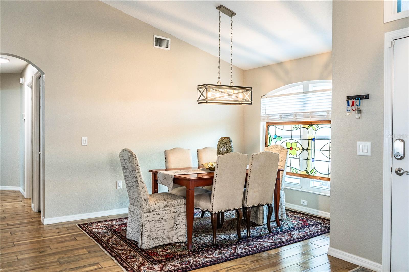 Image 9 of 48 For 7144 Remington Oaks Loop