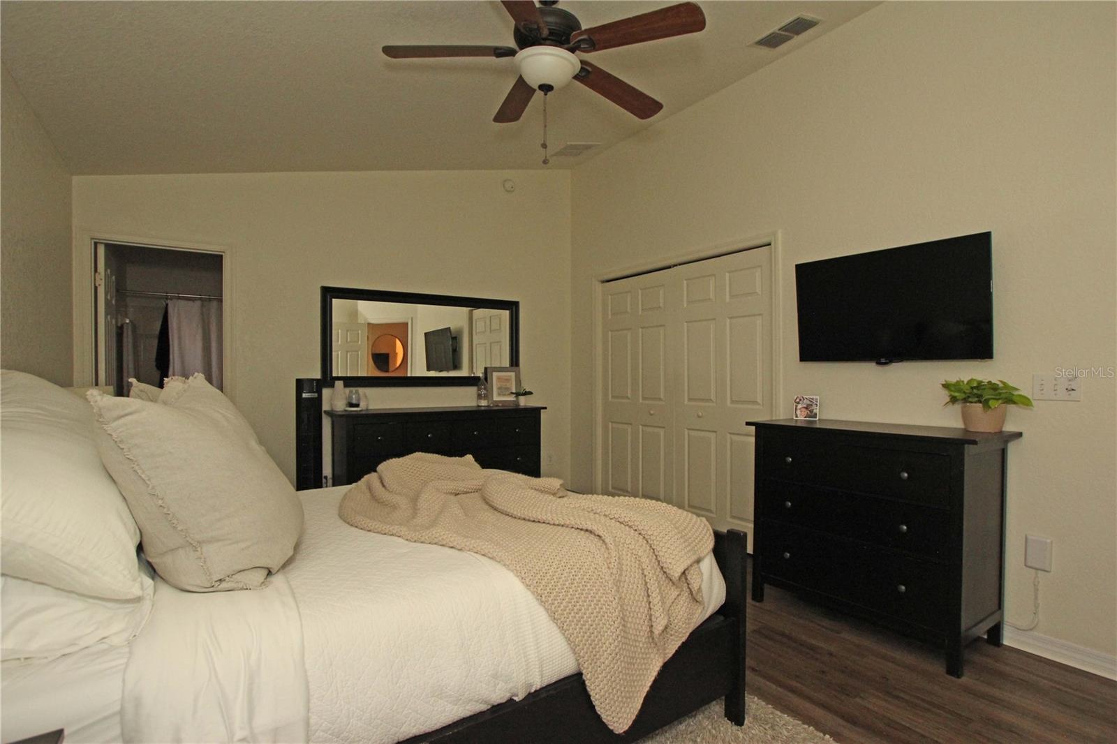 Image 15 of 38 For 2941 Coach Lamp Road