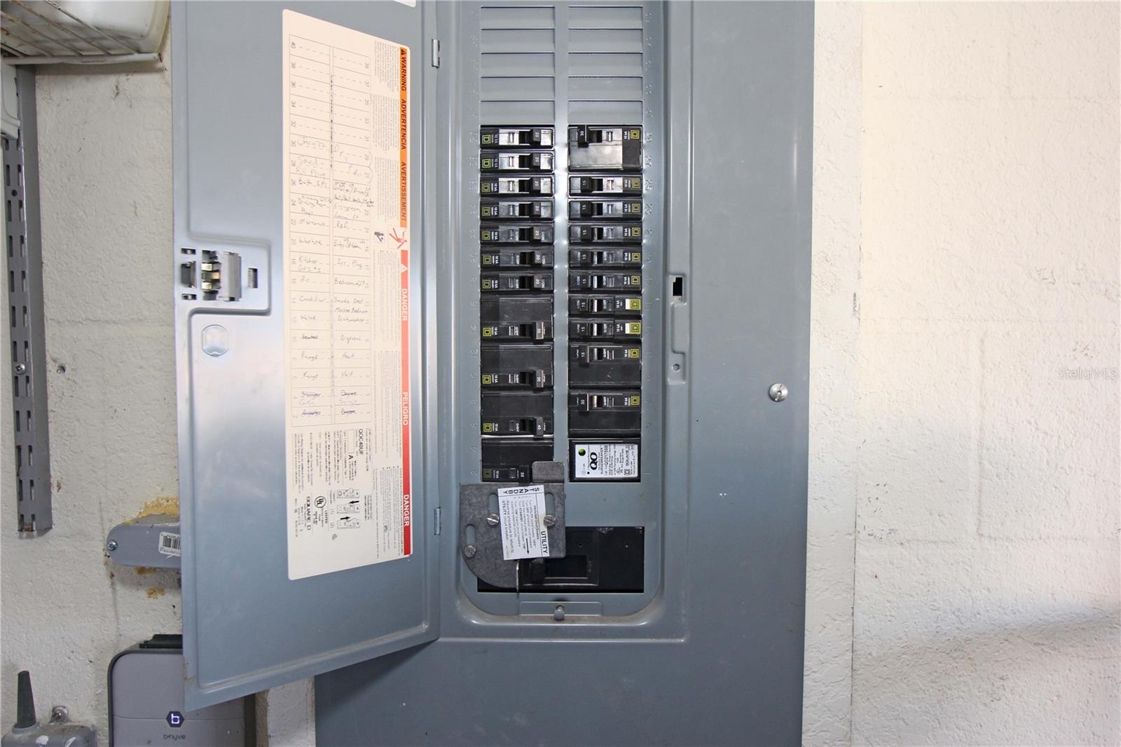 Image 9 of 38 For 2941 Coach Lamp Road