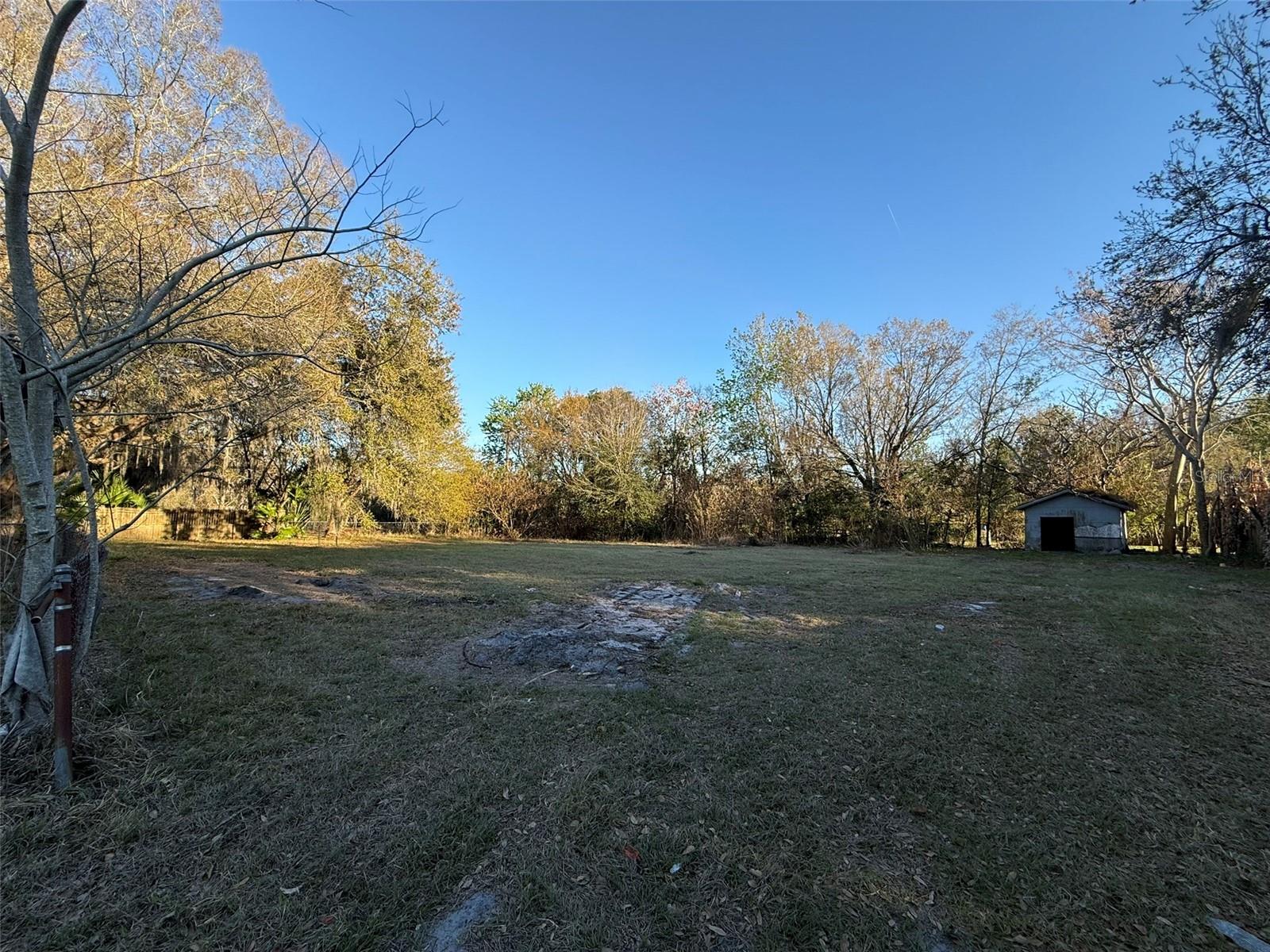 Image 15 of 15 For 337 Denton Avenue