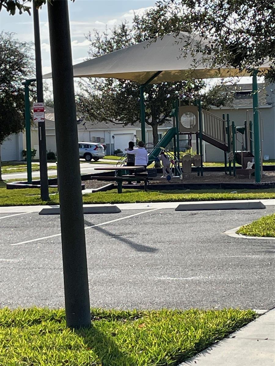 Image 18 of 18 For 318 Ardmore Street