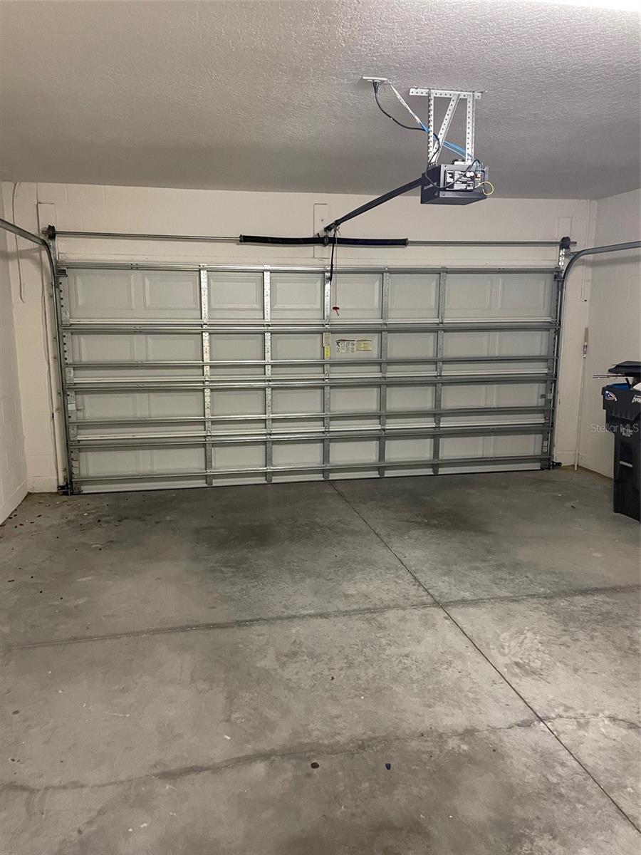 Image 7 of 18 For 318 Ardmore Street