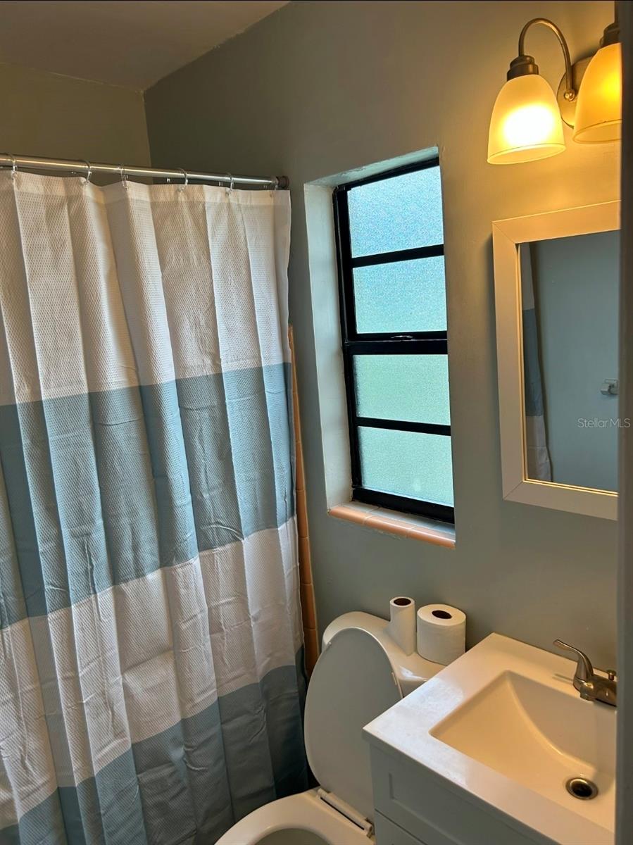 Image 4 of 5 For 3141 Spirit Lake Road