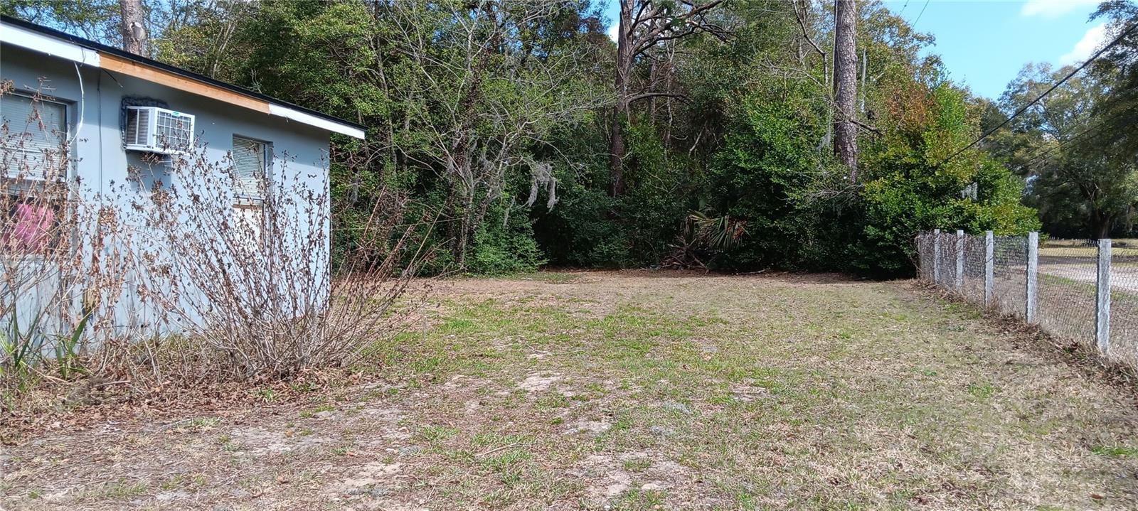 Image 5 of 67 For 555-565 Lee Road