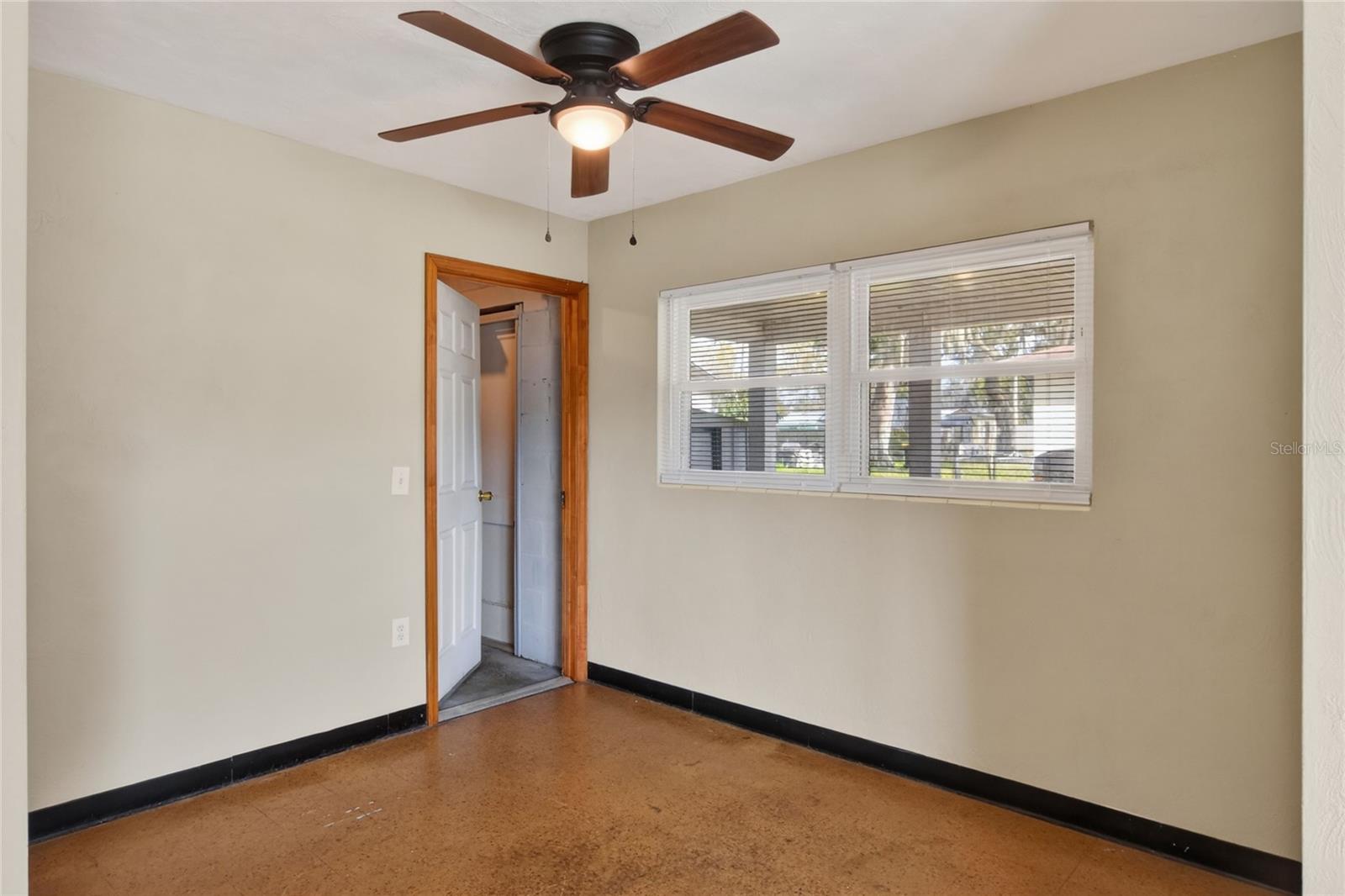 Image 10 of 43 For 1248 Woodland Avenue