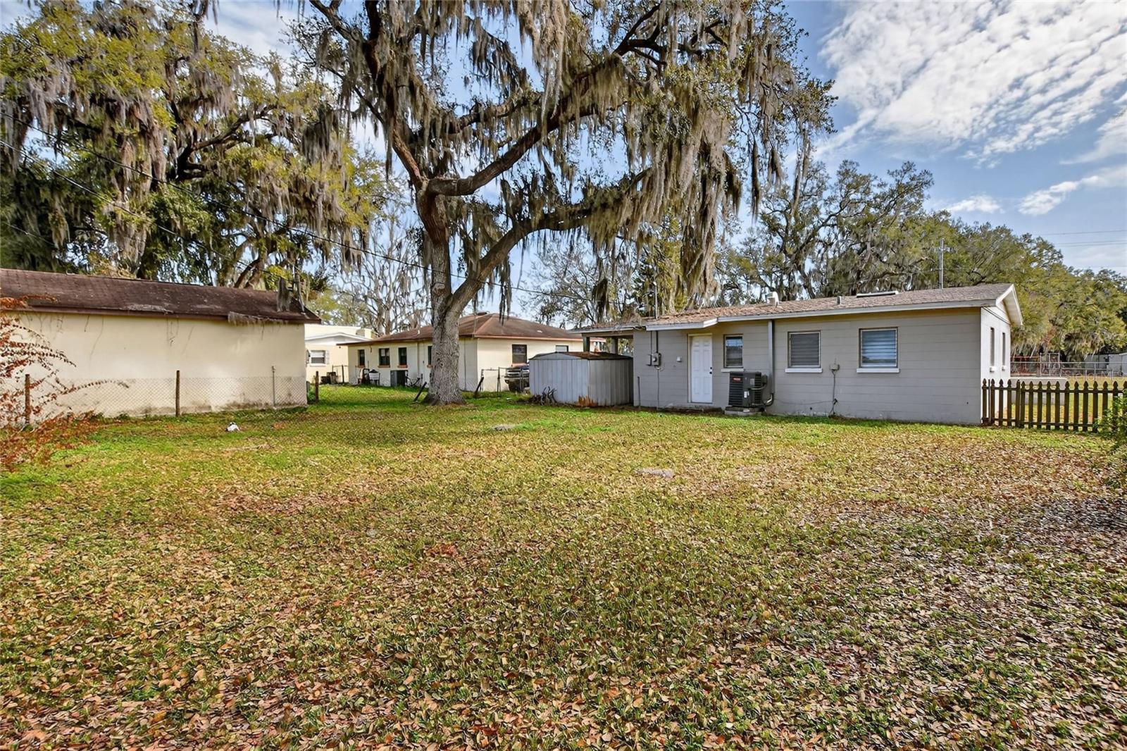 Image 28 of 43 For 1248 Woodland Avenue