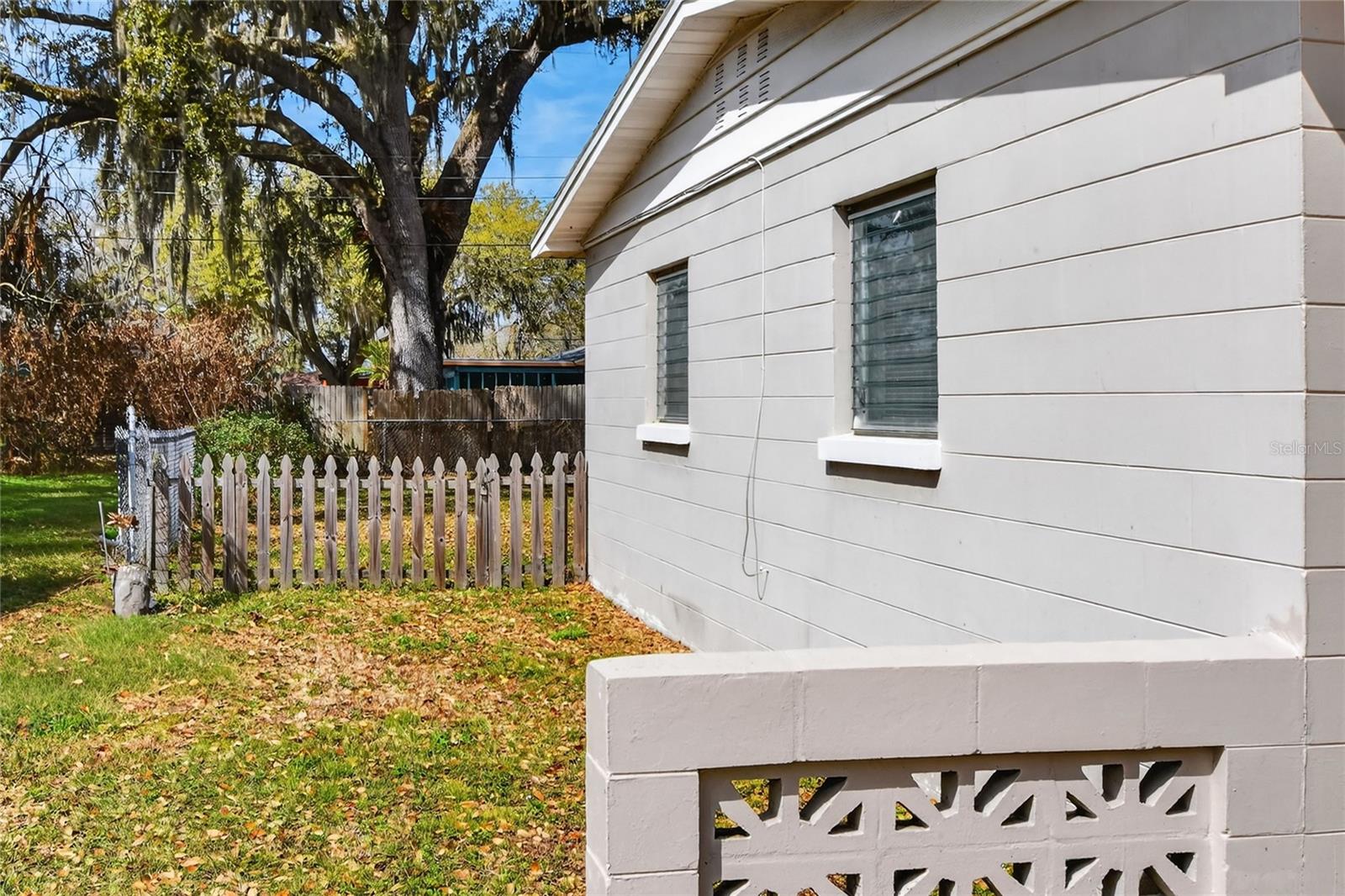 Image 37 of 43 For 1248 Woodland Avenue