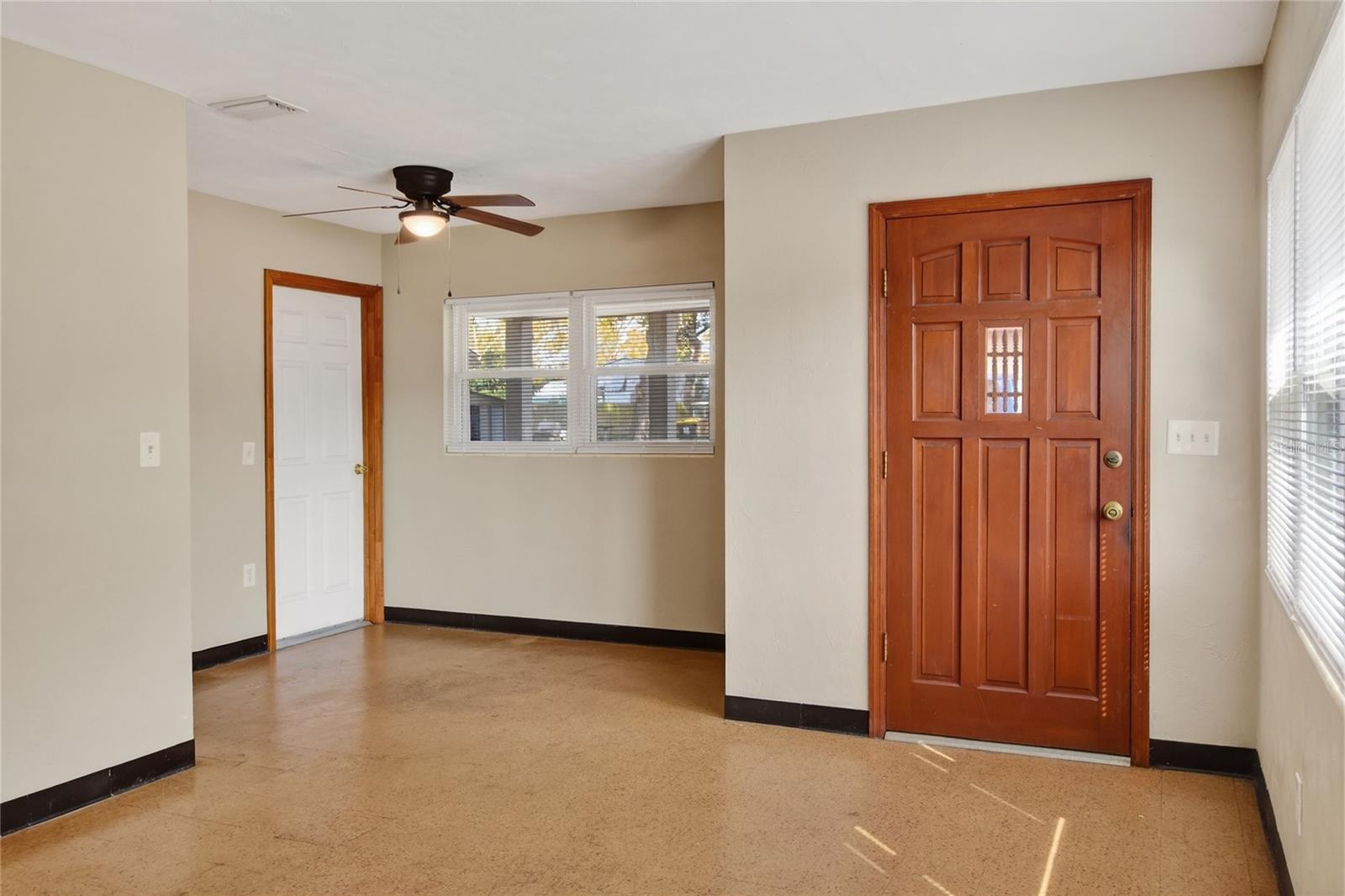 Image 9 of 43 For 1248 Woodland Avenue