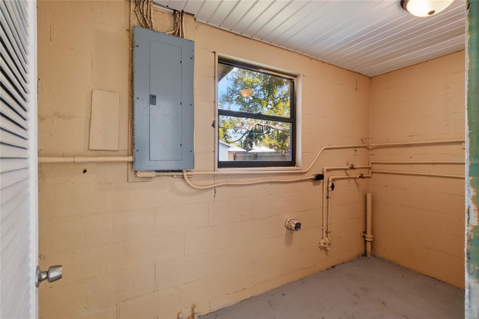 Image 25 of 48 For 1229 Rawls Drive